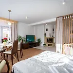 Zaszczyty Апартаменты *